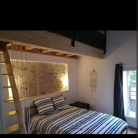 普拉德Duplex Refait A Neuf Dans Vieille Batisse别墅 外观 照片